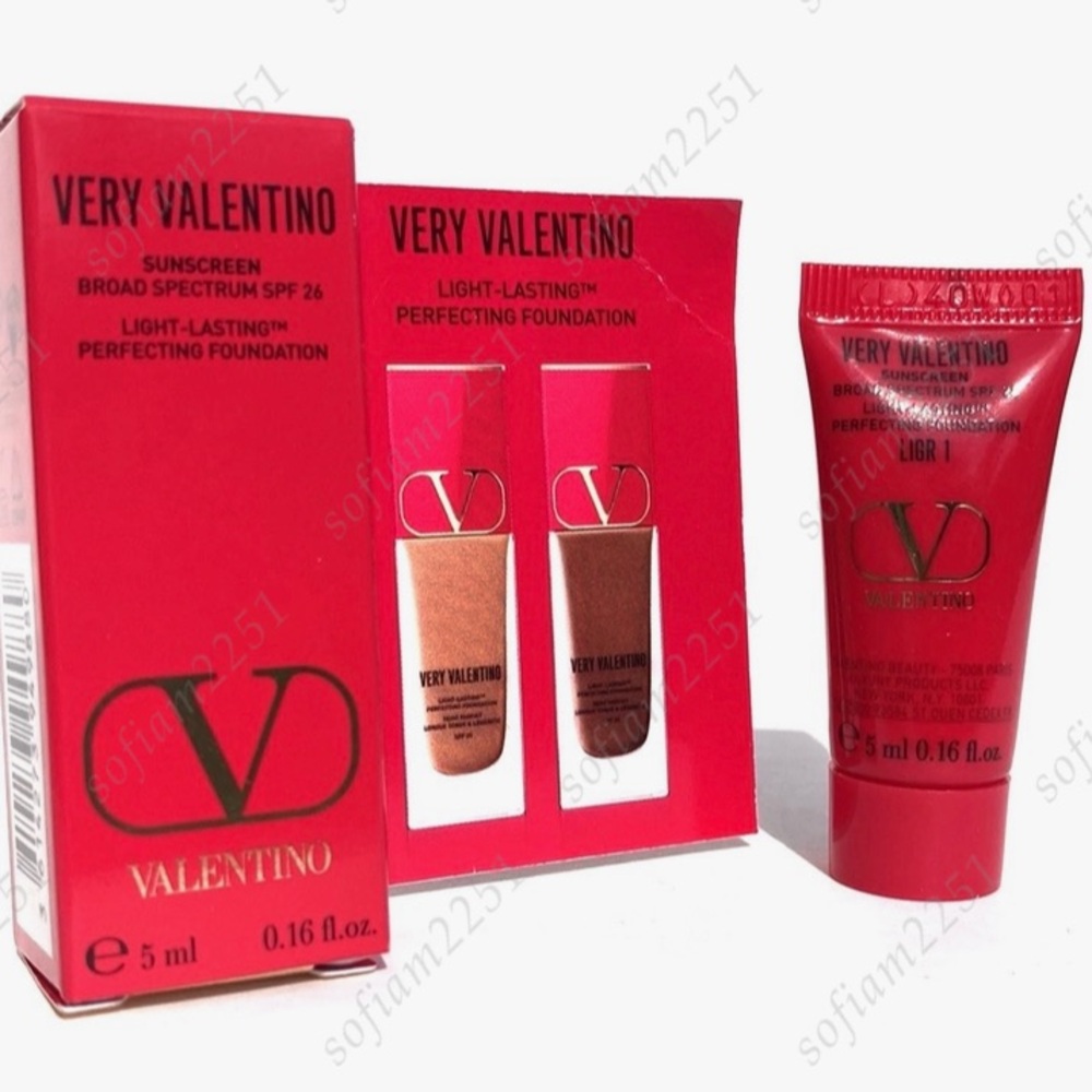 ♥️NEW!♥️Valentino Very Valentino 24 Hour Long Wear Liquid Foundation SEALED!